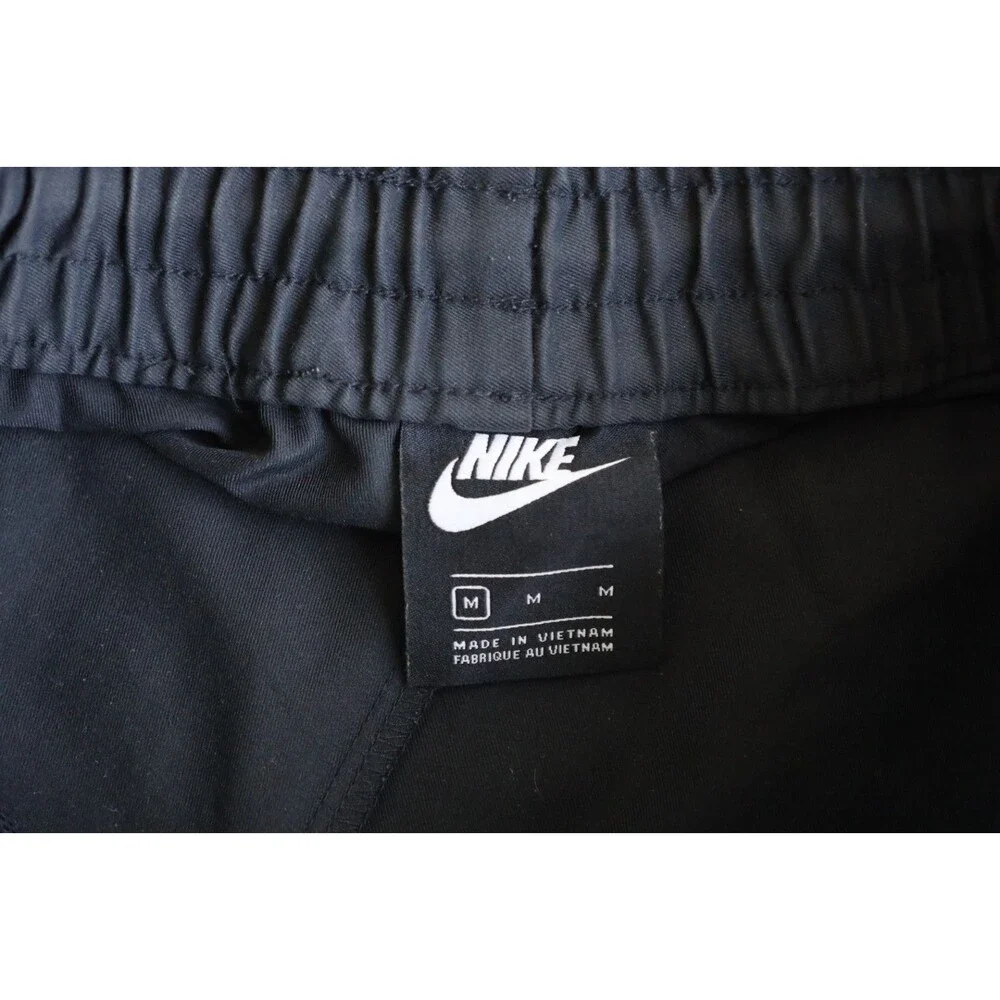 Nike Sportswear Jogger Pants Men’s Medium Chrome Swoosh Track Pants CZ8909-010